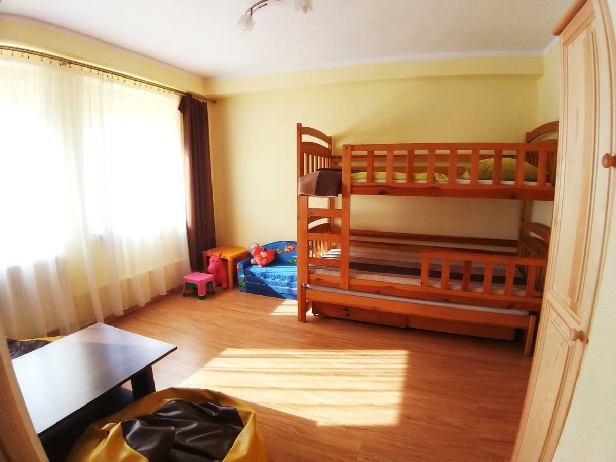Pokoje Sylwia Z Aneksami Kuchennymi W Kazdym Pokoju 우스트론 외부 사진